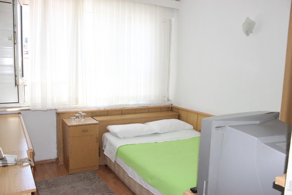 Hotel Ulke Yalova  Quarto foto